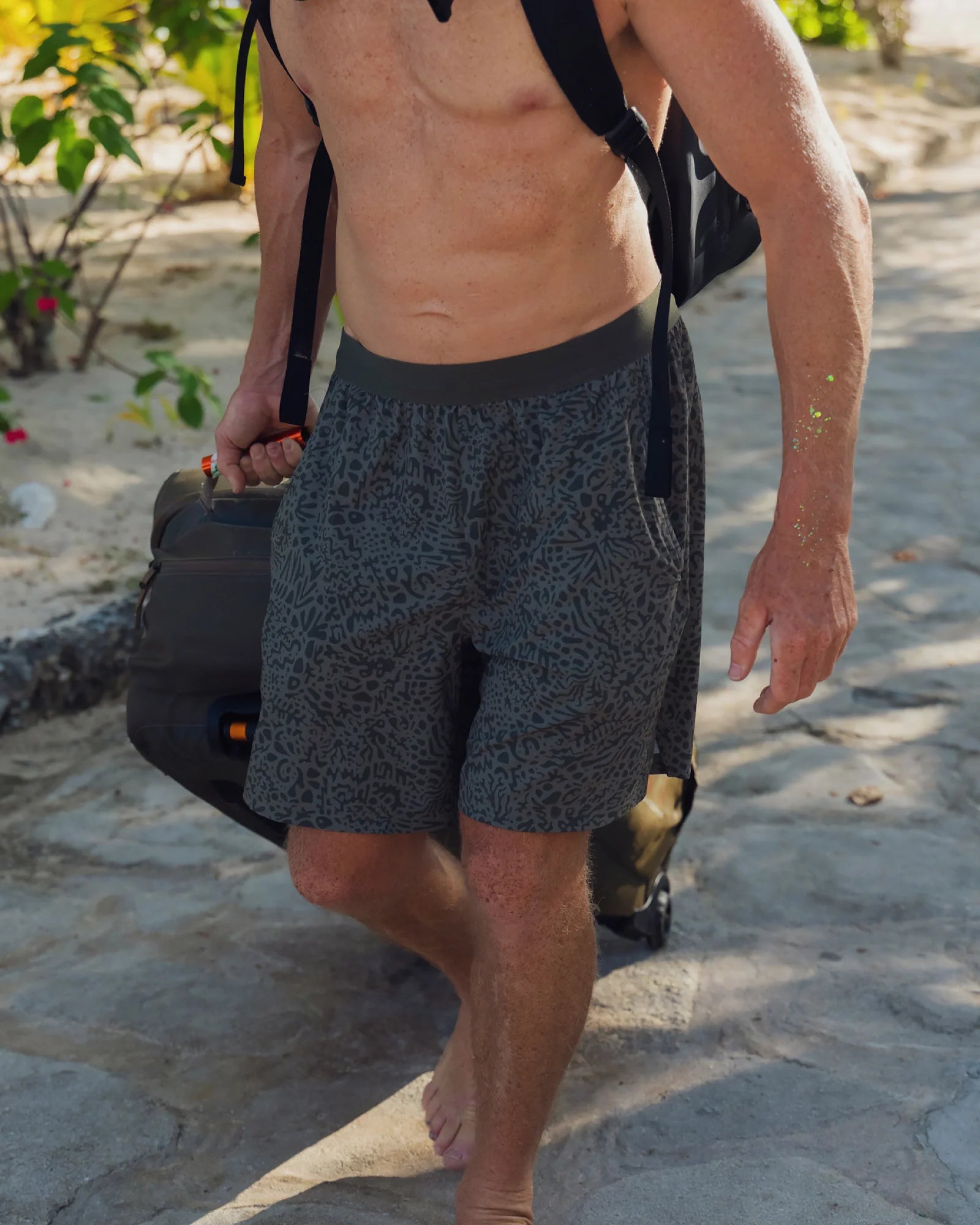 Men's Breeze Vent Short - Black